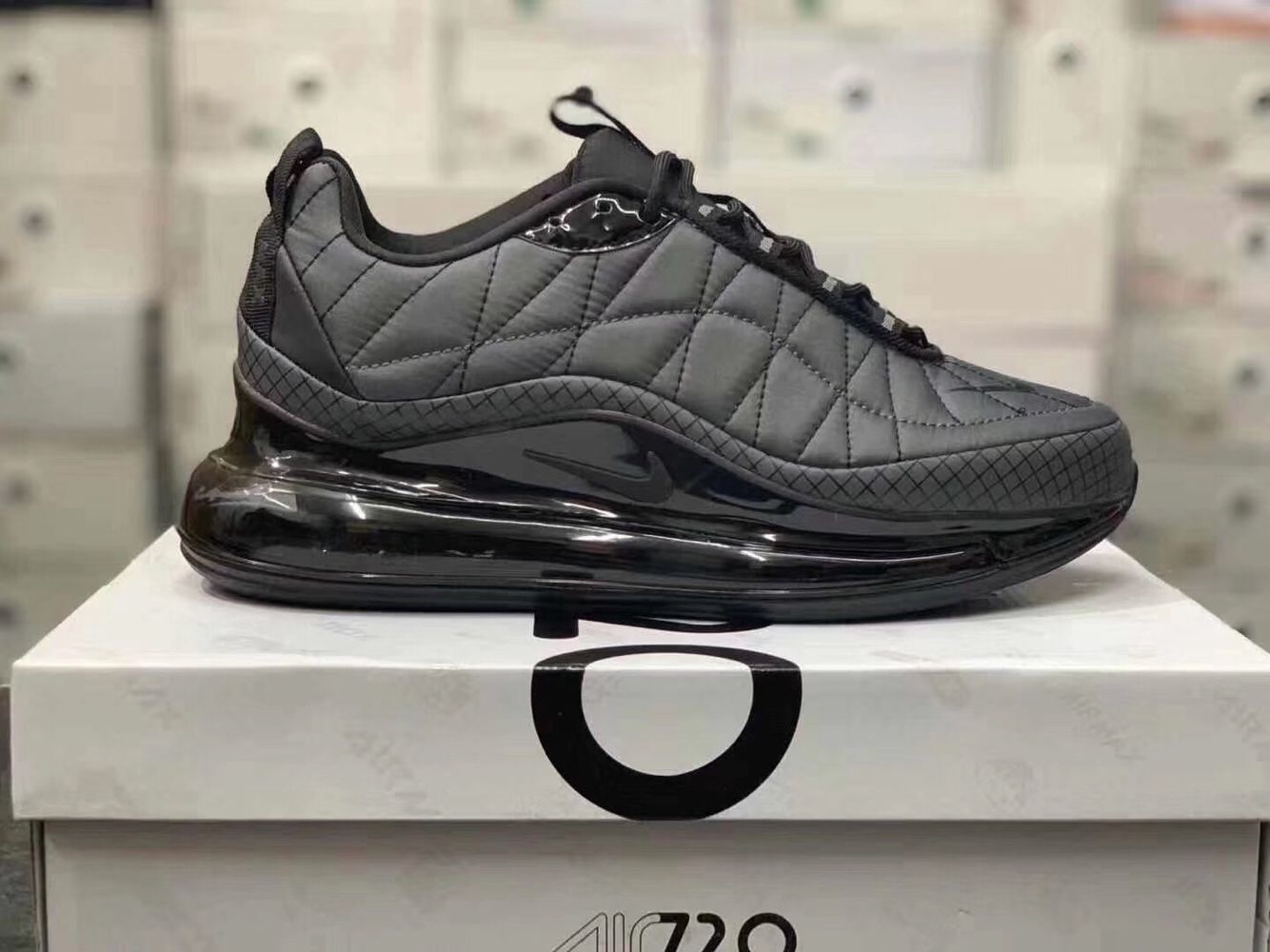 2020 Nike Air Max 720 Carbon Black Shoes